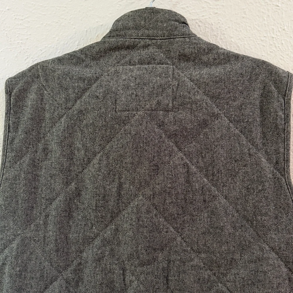 J Crew brownish gray tweed quilted vest